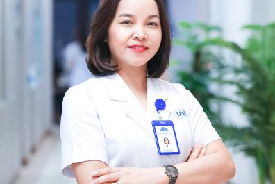 Bác sĩ Phạm Thị Hằng